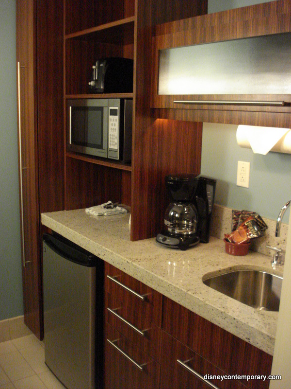 Studio kitchenette